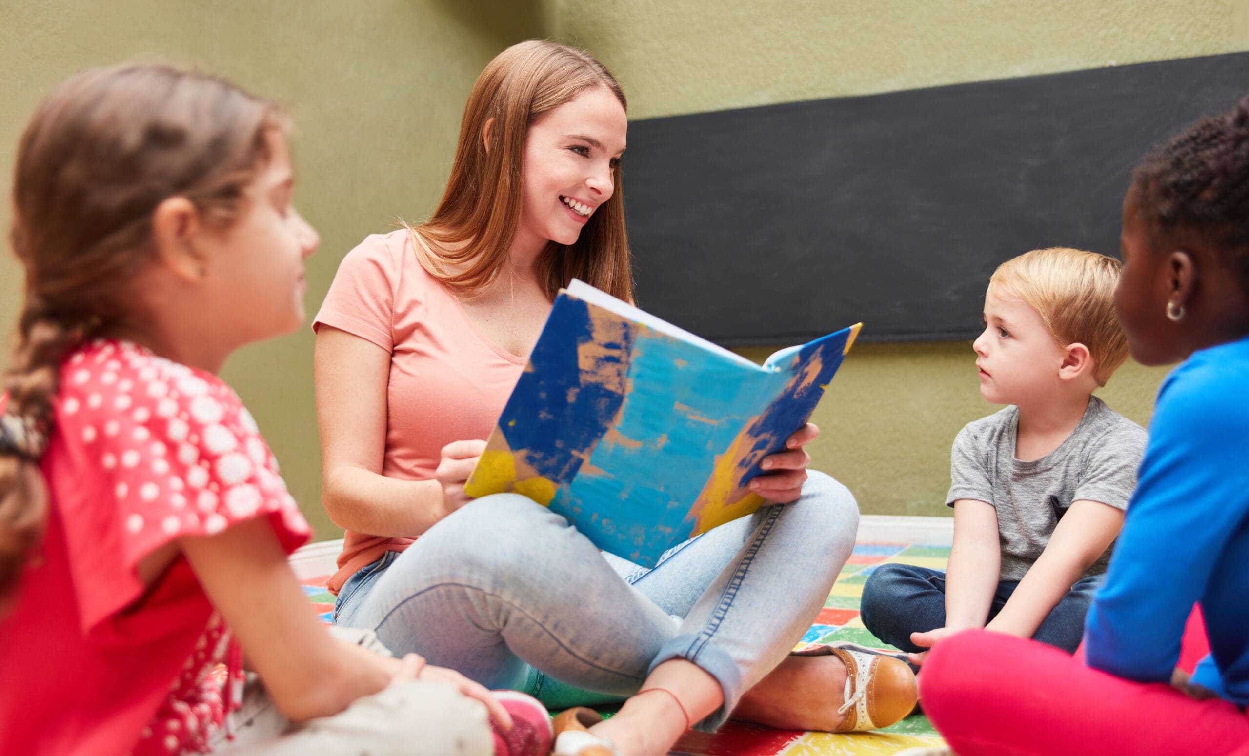 How much do Nursery Nurse's earn? How much do Nursery Nurse's earn?
