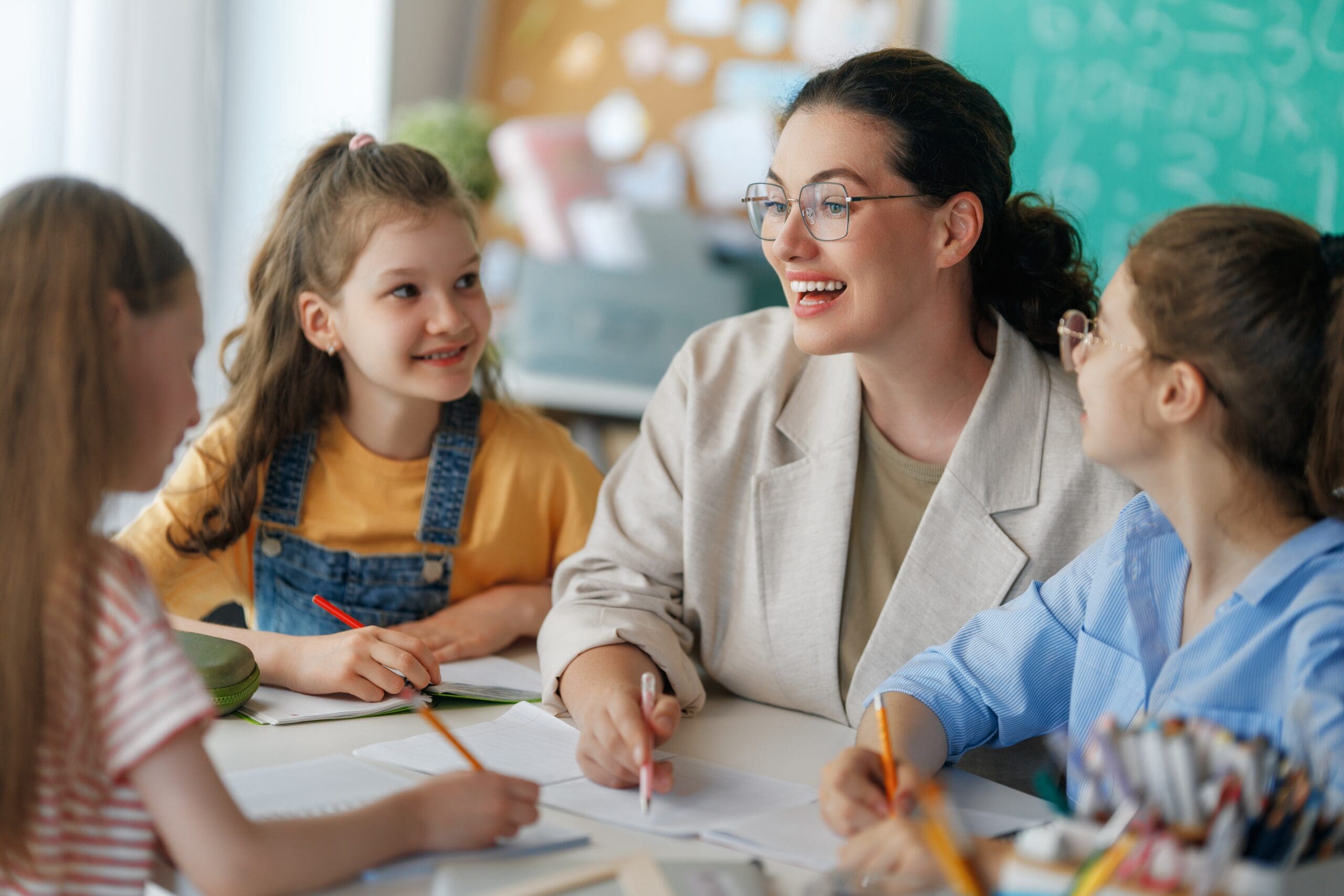 How much do teachers earn? How much do teachers earn?