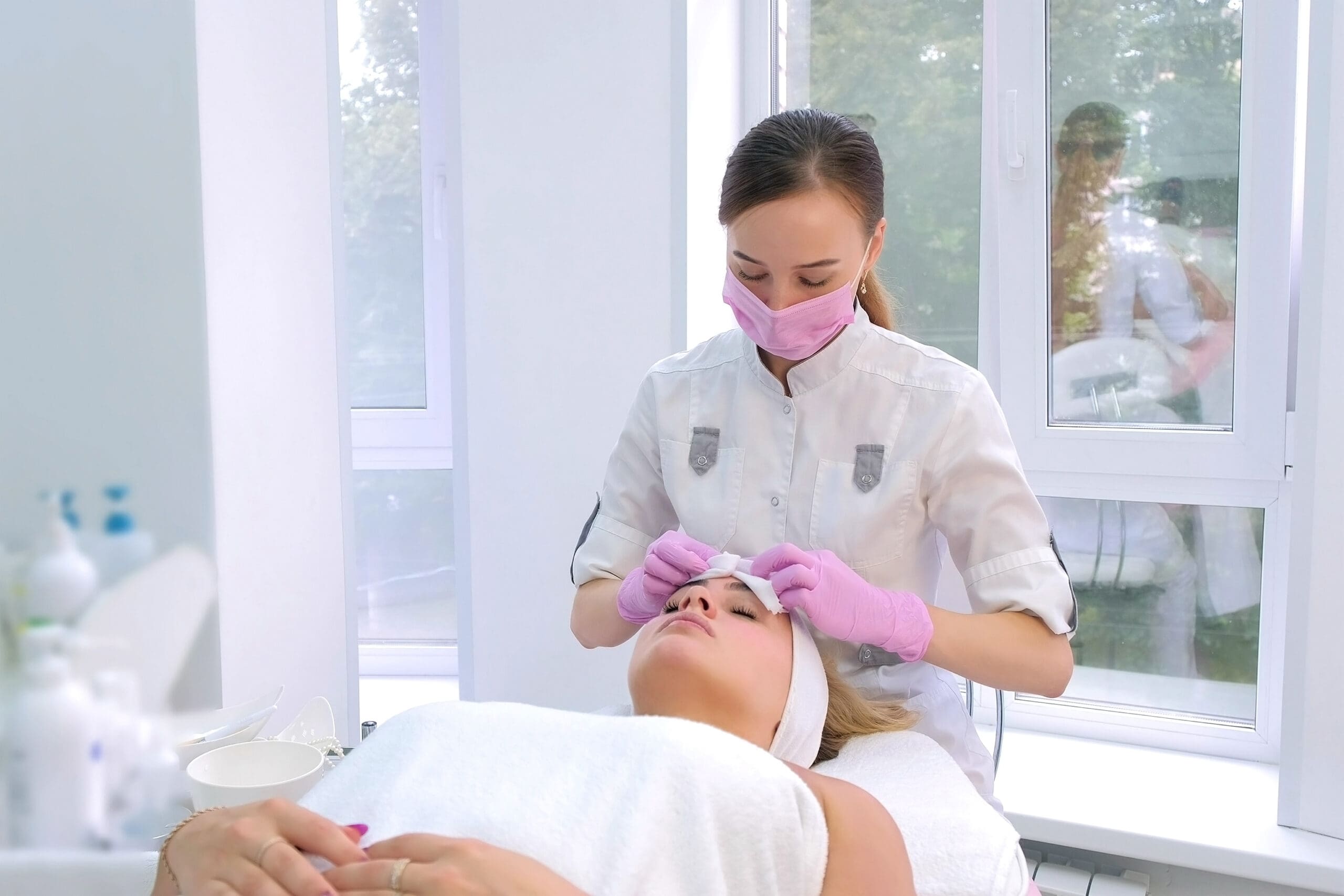 Types of roles for Beauty Therapist's Types of roles for Beauty Therapist's